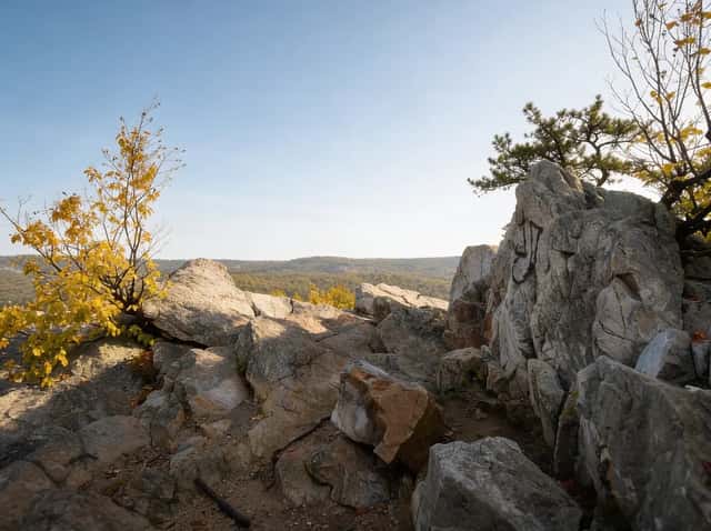 South Central PA Hiking Guide: A comprehensive guide showcasing the region's trails, Appalachian Trail sections, and hiking attractions.