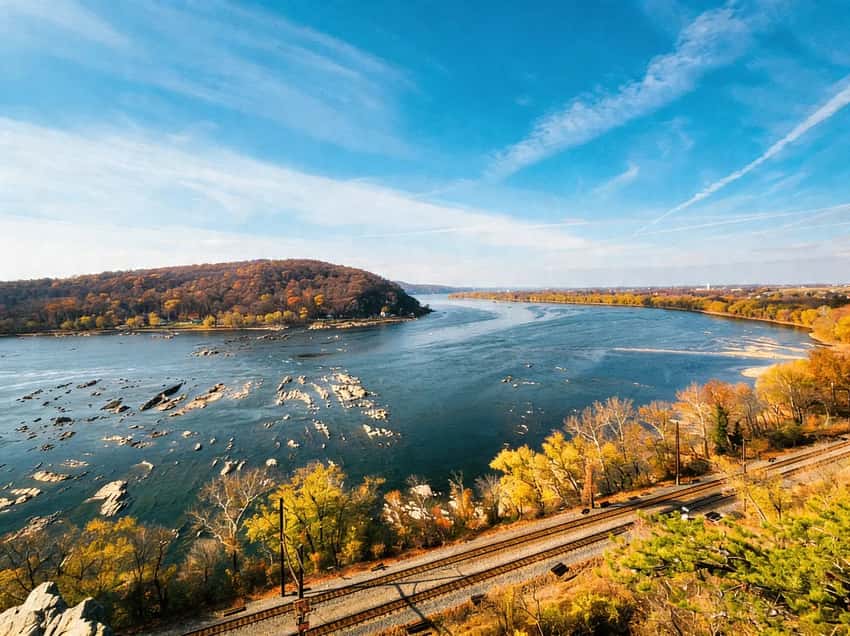 Quartzite rock formations at Chickies Rock.