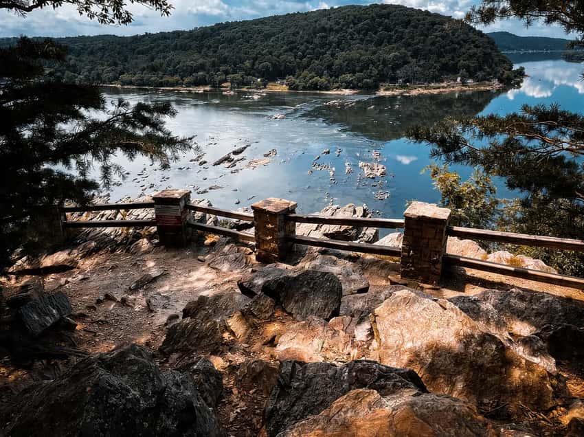 Top view from Chickies Rock Overlook showing the 100-foot drop to the Susquehanna River.